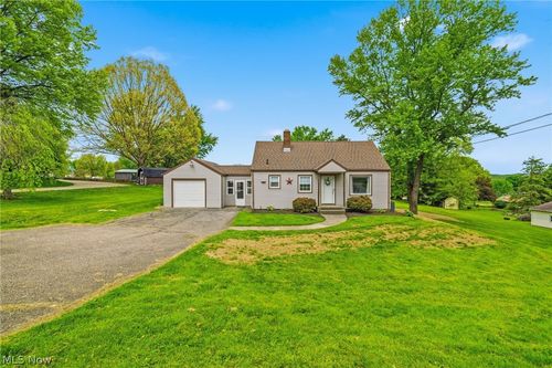 251 Faircrest St Sw, Canton, OH, 44706-4459 | Card Image