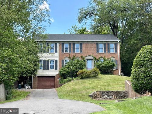 9106 Jones Mill Rd, Chevy Chase, MD, 20815-5615 | Card Image