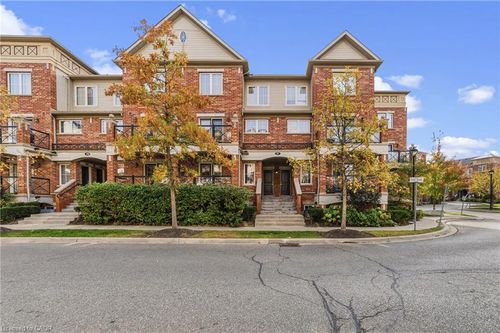 6-2464 Post Rd, Oakville, ON, L6H0J2 | Card Image