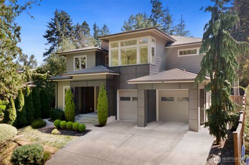 10034 Slater Ave Ne, Kirkland, WA, 98033-4665 | Card Image