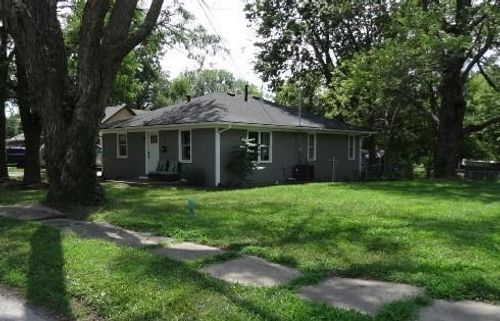 218 S Mechanic St, Butler, MO, 64730-2272 | Card Image