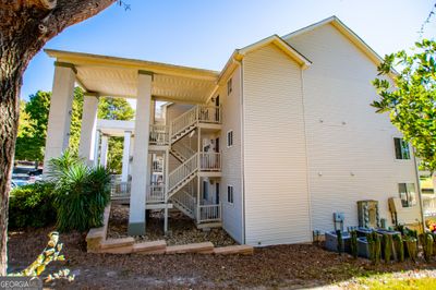 705 Berry Court, Condo with 2 bedrooms, 2 bathrooms and null parking in Villa Rica GA | Image 3