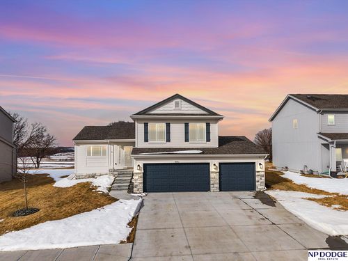 8020 S 200th St, Gretna, NE, 68028-4674 | Card Image