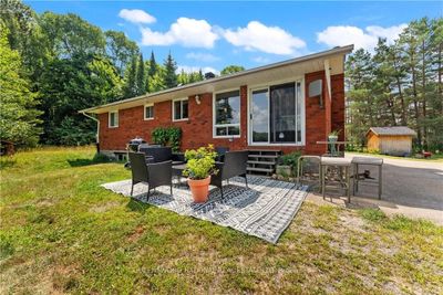 260 Matcheski Rd, House other with 2 bedrooms, 1 bathrooms and 10 parking in Madawaska Valley ON | Image 2