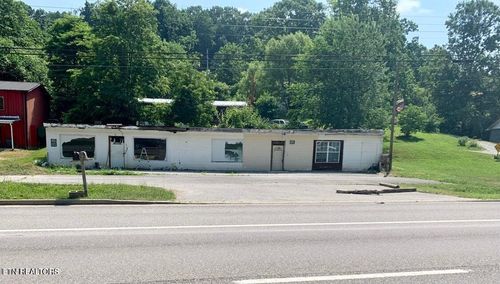 3340 Highway 25e, Tazewell, TN, 37879-5595 | Card Image