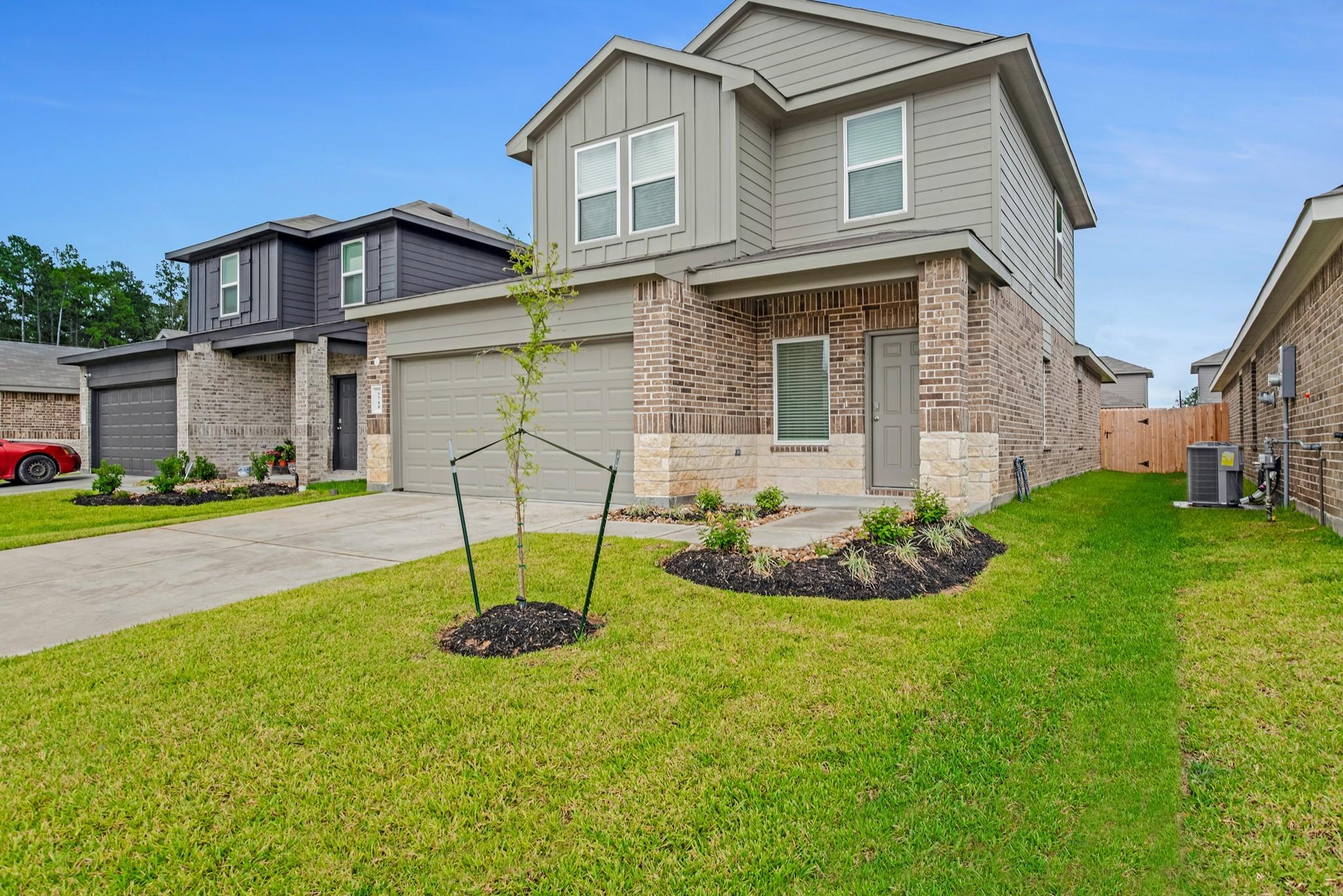 Residential Lease in Spring 4