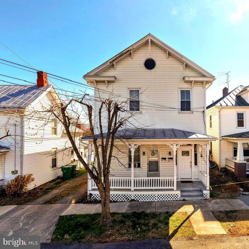 10 N Deford Ave, LURAY, VA, 22835-1150 | Card Image