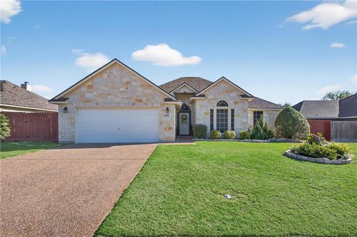 105 Young St, Odem, TX, 78370-4350 | Card Image