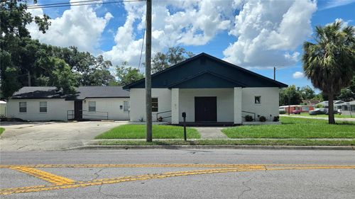 3103 E Lake Ave, TAMPA, FL, 33610-7852 | Card Image