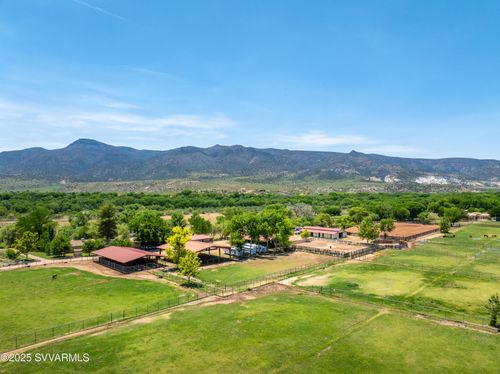 707 E Quarterhorse Ln, Camp Verde, AZ, 86322-6899 | Card Image