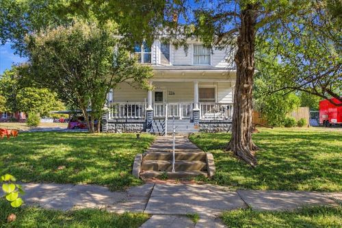724 W Cedar Street, Durant, OK, 74701 | Card Image
