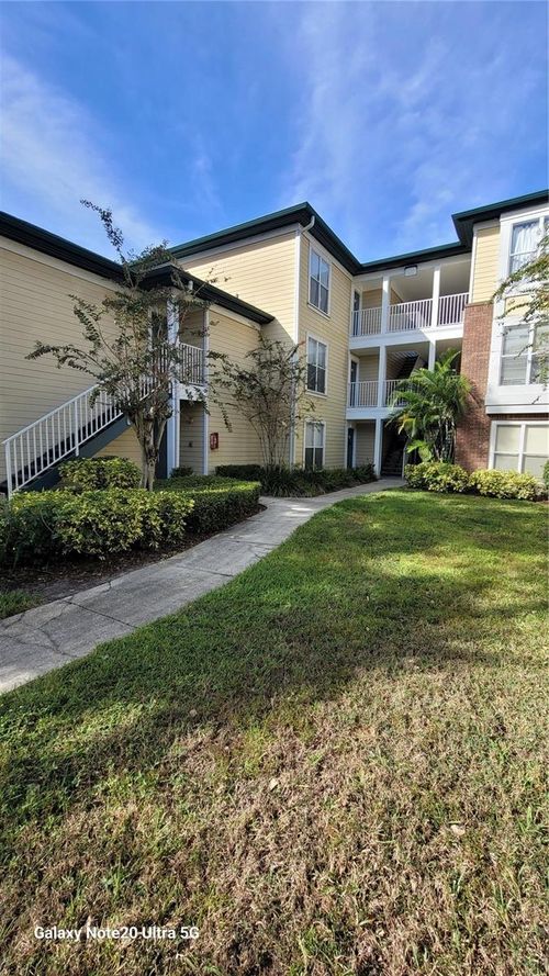 apt-202-4115 Chatham Oak Ct, TAMPA, FL, 33624-5186 | Card Image