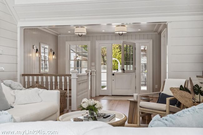 43 Peases Point Way S, House other with 4 bedrooms, 7 bathrooms and null parking in Edgartown MA | Image 21