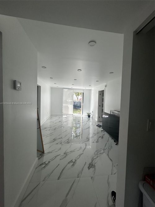 apt-102-2055 Sw 122nd Ave, Miami, FL, 33175-7300 | Card Image