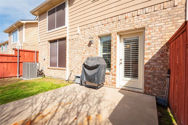 Patio. | Image 5