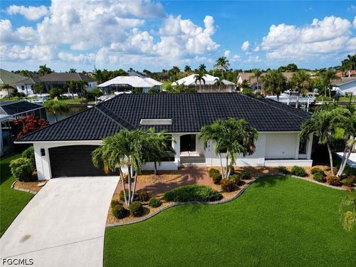 2151 Charlotte Amalie Ct, PUNTA GORDA, FL, 33950-8117 | Card Image