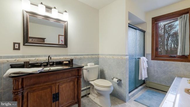 35 Declaration Dr, House other with 4 bedrooms, 3 bathrooms and null parking in NEWTOWN PA | Image 33