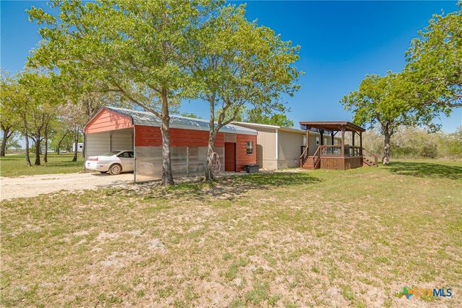 2105 Fm 1104, House other with 3 bedrooms, 2 bathrooms and null parking in Kingsbury TX | Image 6