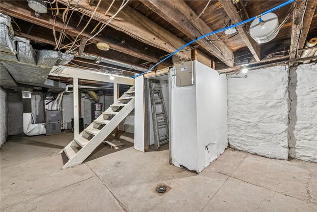 4810 Columbo St, House other with 3 bedrooms, 1 bathrooms and 1 parking in Pittsburgh PA | Image 26