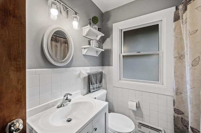27_11542_Xavis_Street_NW27_mls.jpg | Image 27