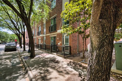 3009 State St, Dallas, TX, 75204-2725 | Card Image