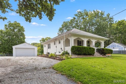 2970 Walton Road, St John, MO, 63114 | Card Image