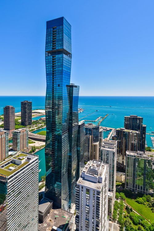 6905-363 E Wacker Dr, CHICAGO, IL, 60601-5282 | Card Image