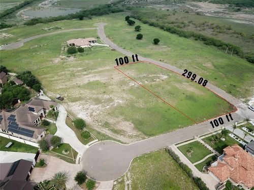 00 Willow, Rio Grande City, TX, 78582 | Card Image