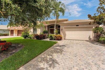 15644 Glencrest Avenue, House other with 5 bedrooms, 4 bathrooms and null parking in DELRAY BEACH FL | Image 2