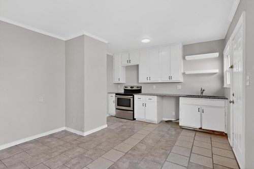 4715 Cowan Avenue, Dallas, TX, 75209 | Card Image