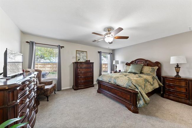 1901 Plum Falls Ln, House other with 6 bedrooms, 4 bathrooms and 2 parking in Pearland TX | Image 20