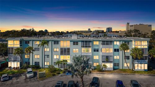 apt-201-100 Waverly Way, CLEARWATER, FL, 33756-6062 | Card Image