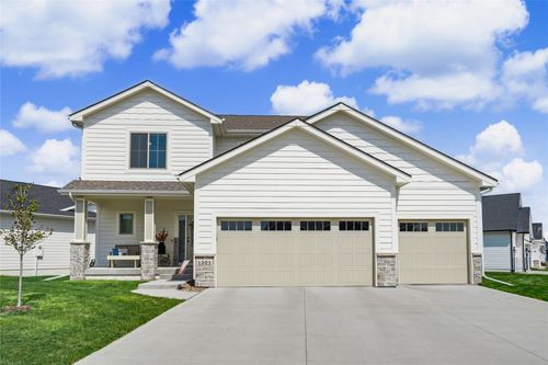 1001 Nw Benjamin Dr, Ankeny, IA, 50023-8064 | Card Image