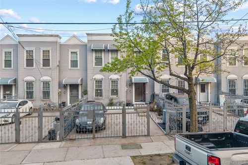 a-1904 Daly Ave, Bronx, NY, 10460-4345 | Card Image