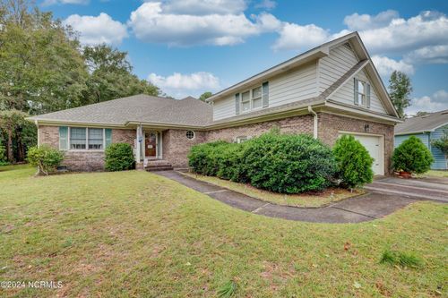 713 Grey Squirrel Drive, Wilmington, NC, 28409 | Card Image