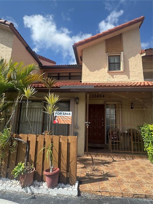 13464 Sw 11th Ter, Miami, FL, 33184-3327 | Card Image