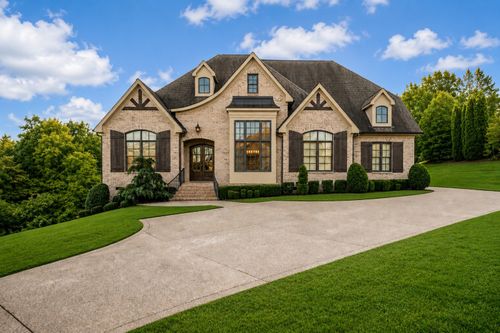 9565 Hampton Reserve Dr, Brentwood, TN, 37027-8485 | Card Image