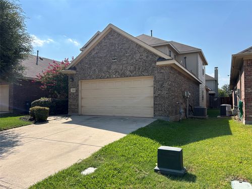12045 Walden Wood Dr, Fort Worth, TX, 76244-5571 | Card Image