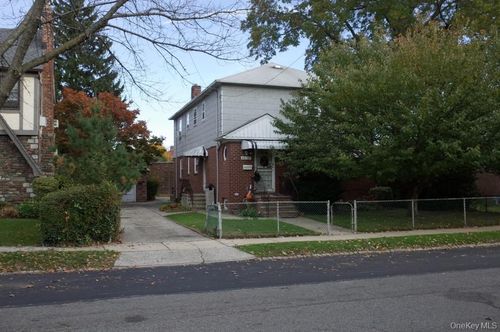 45-63 189th St, Flushing, NY, 11358-3430 | Card Image