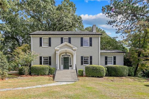 411 Lakeshore Dr, Fayetteville, NC, 28305-5210 | Card Image