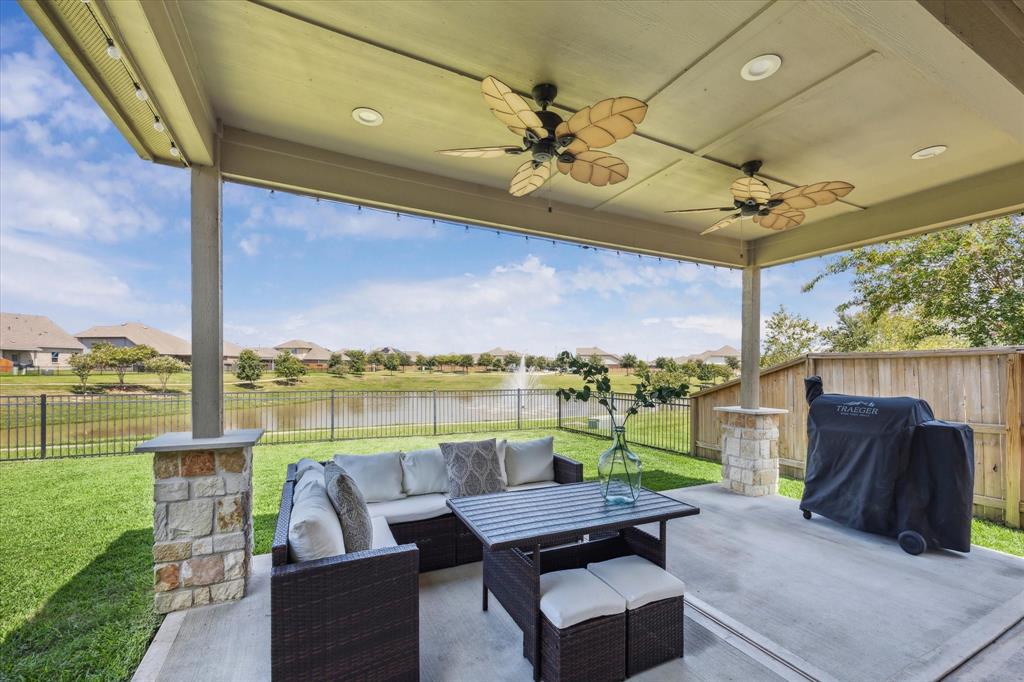 Rue Dela Croix Dr, Katy, TX 77493
