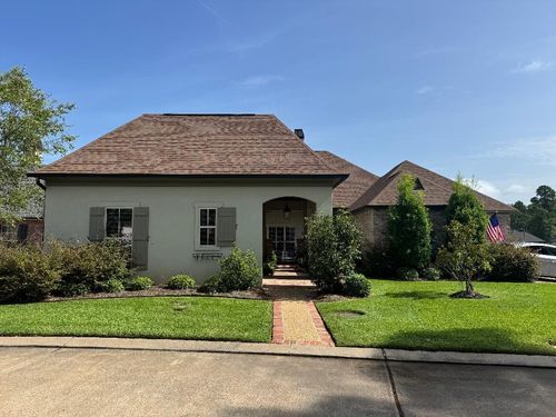 9008 Vue Fleur Ln, Shreveport, LA, 71106-9394 | Card Image
