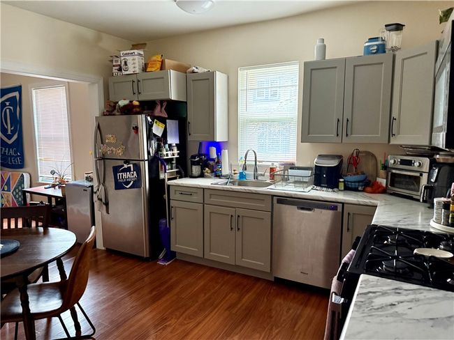 Kitchen North Front | Image 15