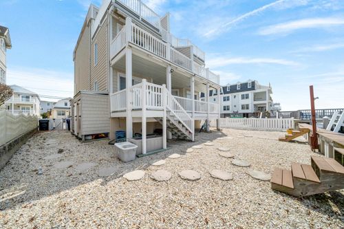 c-2290 Ocean Dr, Avalon, NJ, 08202-2067 | Card Image