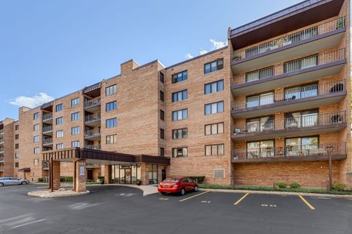 unit-507-905 Center St, Des Plaines, IL, 60016-7200 | Card Image