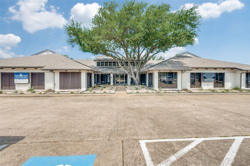 ste-1-1725 Cimarron Trl, Hurst, TX, 76054-3439 | Card Image