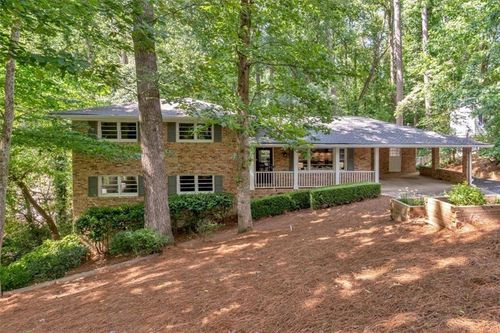 620 Amberidge Trl, Sandy Springs, GA, 30328-2811 | Card Image
