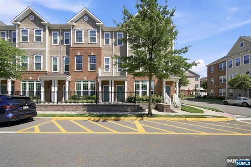 128 Wesmont Dr, Wood Ridge, NJ, 07075-2150 | Card Image