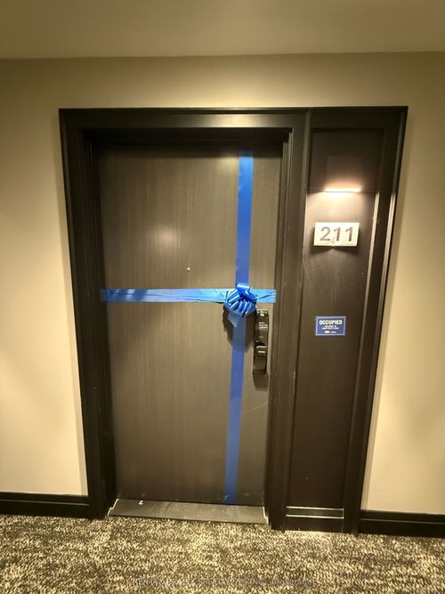 211-490 Gordon Krantz Ave, Milton, ON, L9E1Z5 | Card Image