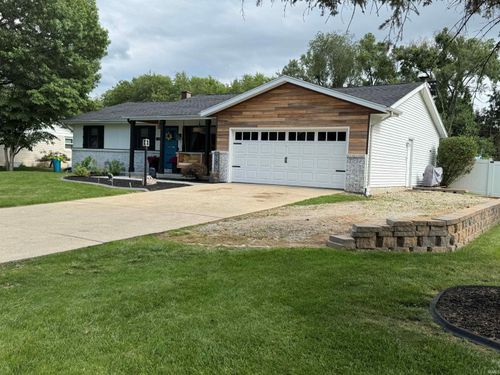 15360 Monterosa Dr, Granger, IN, 46530-9494 | Card Image